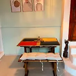 Mek Homes Historical Greek House And Sea View *