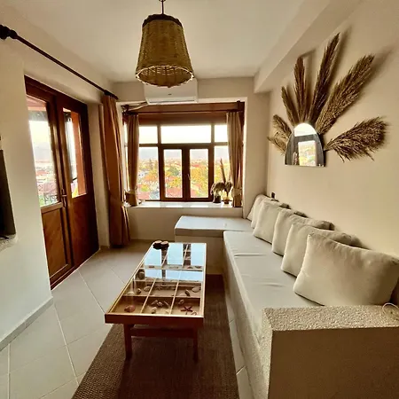 Daire Mek Homes Historical Greek House And Sea View