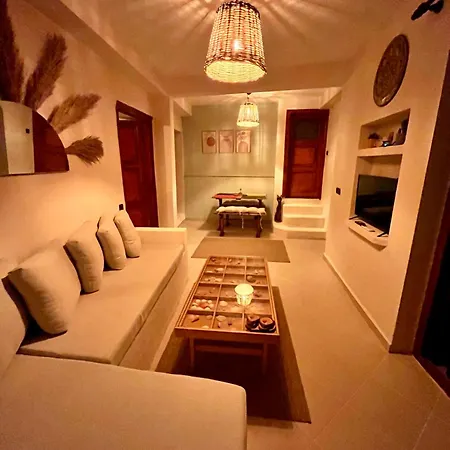 Mek Homes Historical Greek House And Sea View 费特希耶